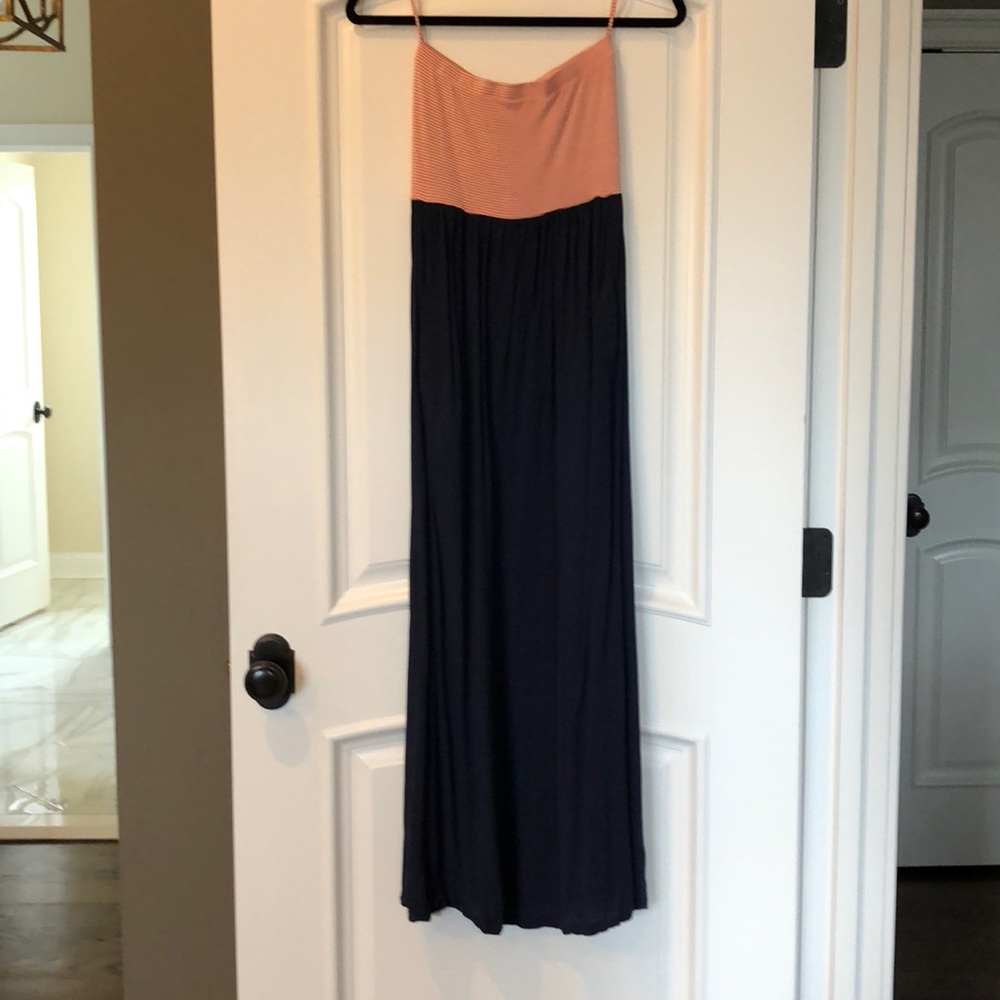 Strapless maxi dress. great beach coverup